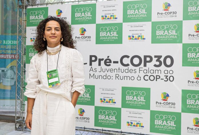 1922b828-e374-49b8-ae2d-09d49b154be7