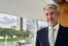 Dez anos de mandato: Deputado Fernando Monteiro consolida atuação em defesa de Pernambuco