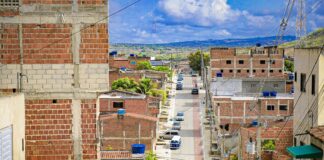 Prefeito de Caruaru em exercício, Bruno Lambreta, entrega Avenida Berna totalmente requalificada, realizando o sonho dos moradores