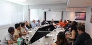 Acic recebe representantes do Corpo de Bombeiros para debater incêndios de grande proporção em Caruaru