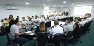 Prefeito Rodrigo Pinheiro assina contratos do Bolsa Atleta 2026 e mostra a força do esporte em Caruaru