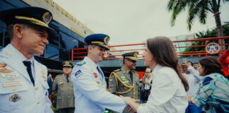 Em cerimônia no Recife, governadora Raquel Lyra empossa o coronel Eduardo Araripe como novo comandante-geral do Corpo de Bombeiros