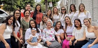 Morre Dona Carminha, proprietária de tradicional lanchonete em Caruaru