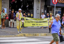 Maio Amarelo – Prefeitura de Caruaru reforça a importância da conscientização para um trânsito mais seguro com ação alusiva no Marco Zero