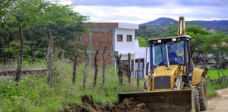 Prefeito Rodrigo Pinheiro anuncia pavimentação inédita para Dois Riachos, na zona rural de Caruaru