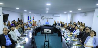 Prefeito Rodrigo Pinheiro apresenta modelo de gestão exitosa de projetos desenvolvidos no município para executivos de multinacionais