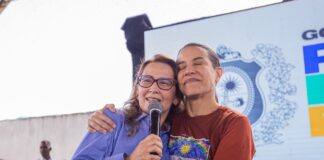 Emoção: Debora Almeida participa de anúncio histórico com a governadora em São Bento do Una