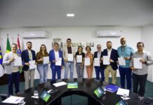 Ordens de serviço assinadas: Caruaru vai receber pavimentação de 8,6 km de vias, construção do novo campus da UPE e unidade do Centro de Atendimento Multidisciplinar Especializado
