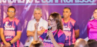 Débora Almeida intensifica diálogo com a população em agenda por Canhotinho e Salgueiro