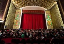 Governo de Pernambuco promove sessão de cinema acessível para centenas de pessoas em alusão ao Dia Nacional de Luta da Pessoa com Deficiência