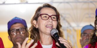Debora Almeida comemora autorização de licitação para obras na PE-158 entre Calçado e Jupi